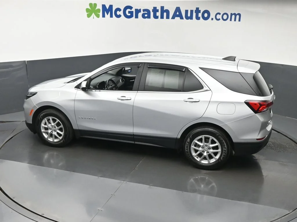 Used 2022 Silver Chevrolet LT image 23