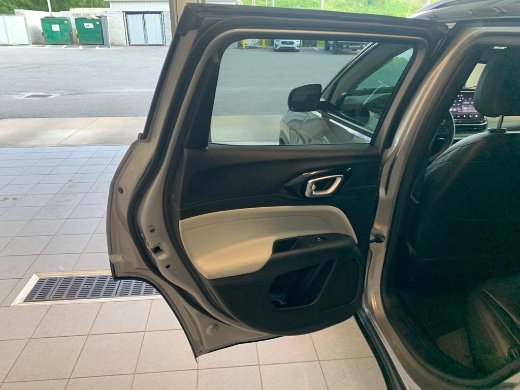 2023 Jeep Compass Limited - Photo 13