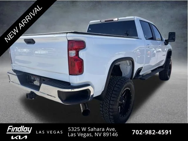 Used 2020 White Chevrolet LT image 5