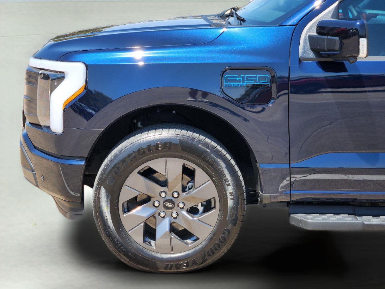 Used 2024 Antimatter Blue Ford LARIAT image 8