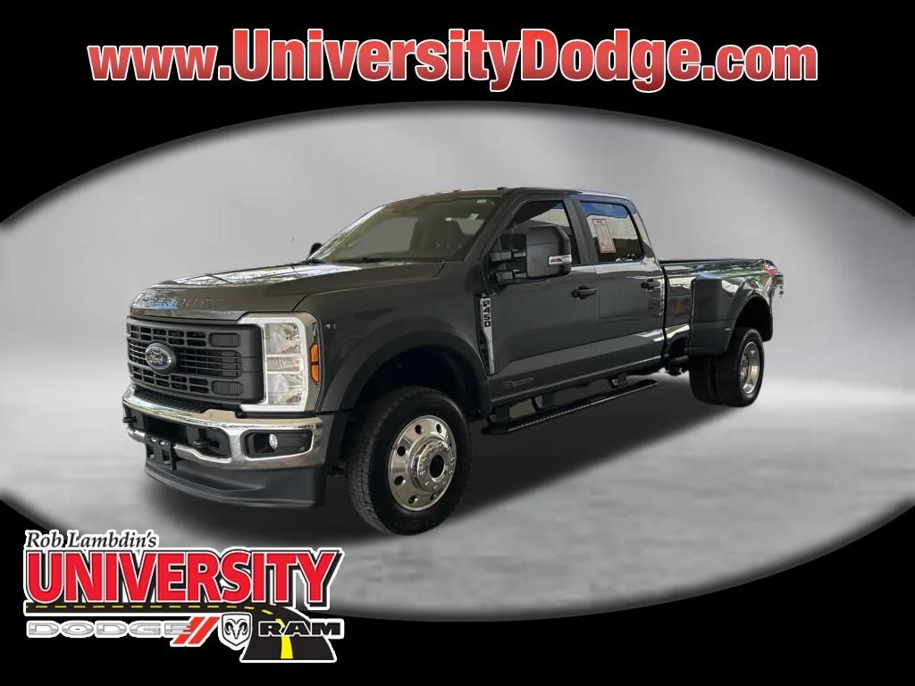 2025 Ford F-450 XL 4x4 Crew Cab 8' Box DRW's photo
