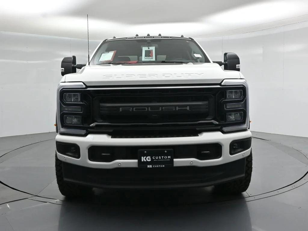 New 2026 Star White Metallic Tri-Coat Ford Lariat image 23