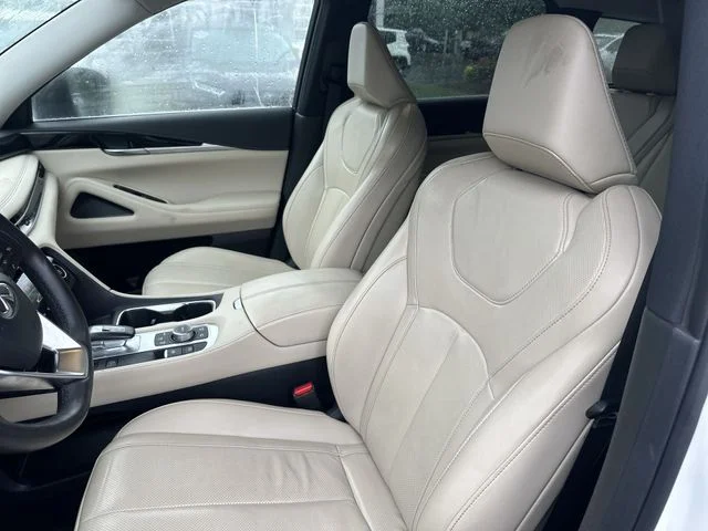 Certified Used 2023 White INFINITI PURE image 15