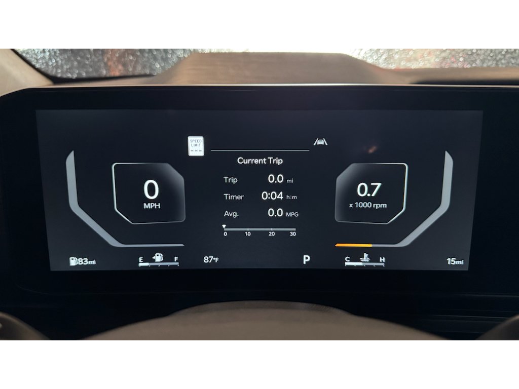 New 2027 Ceramic Silver Kia LXS image 11