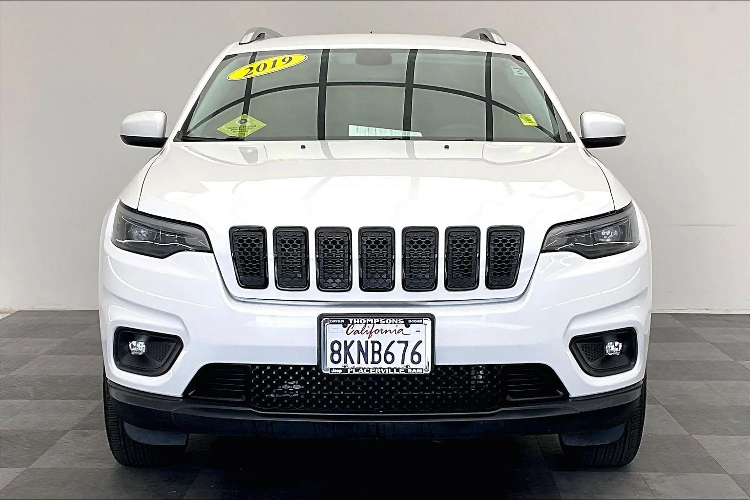 Used 2019 Jeep Cherokee Latitude with VIN 1C4PJMCX1KD238897 for sale in Placerville, CA