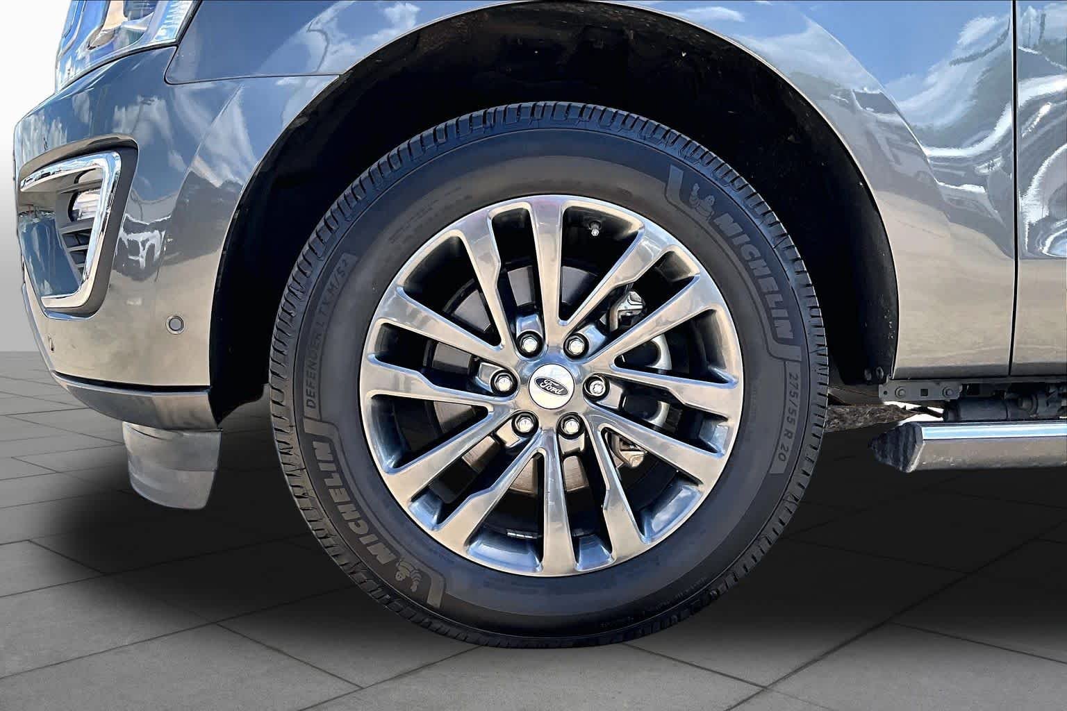 Used 2021 Magnetic Metallic Ford Limited image 11