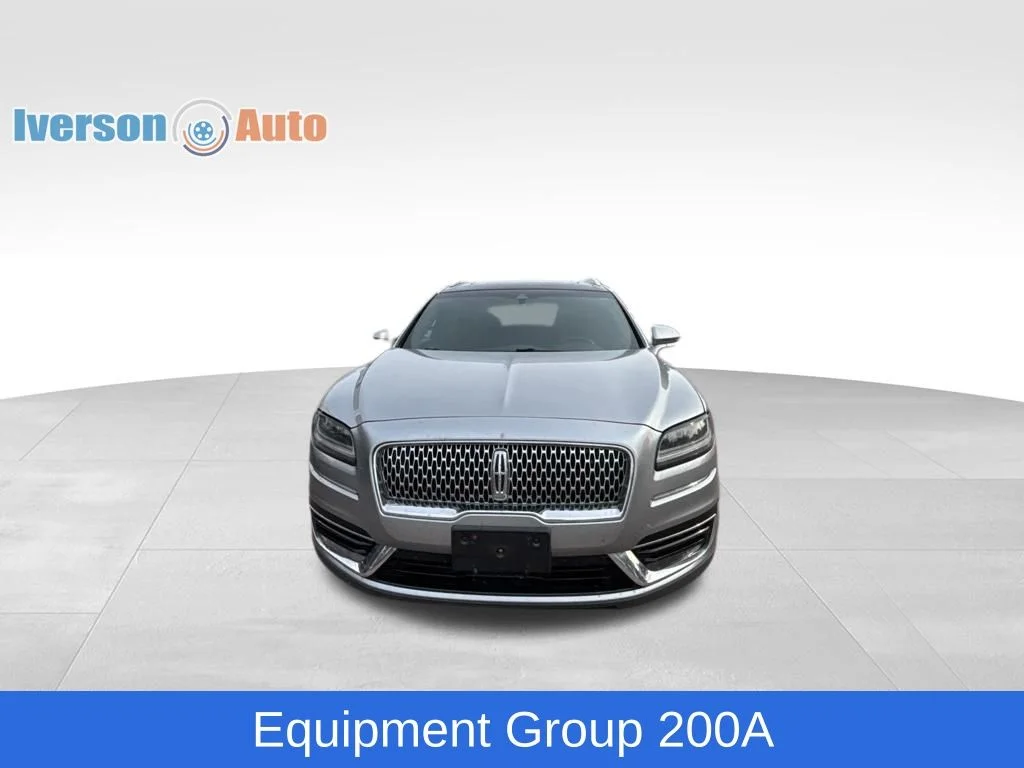 Used 2020 Silver Lincoln Reserve image 5