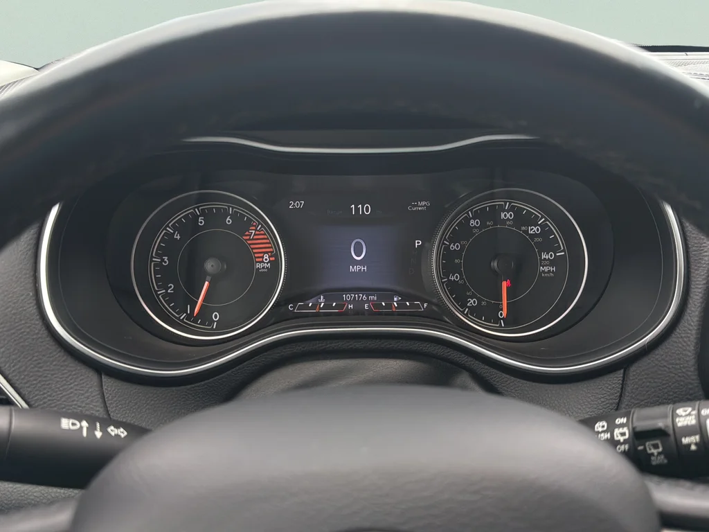 Used 2020 Slate Blue Pearlcoat Jeep Limited image 21