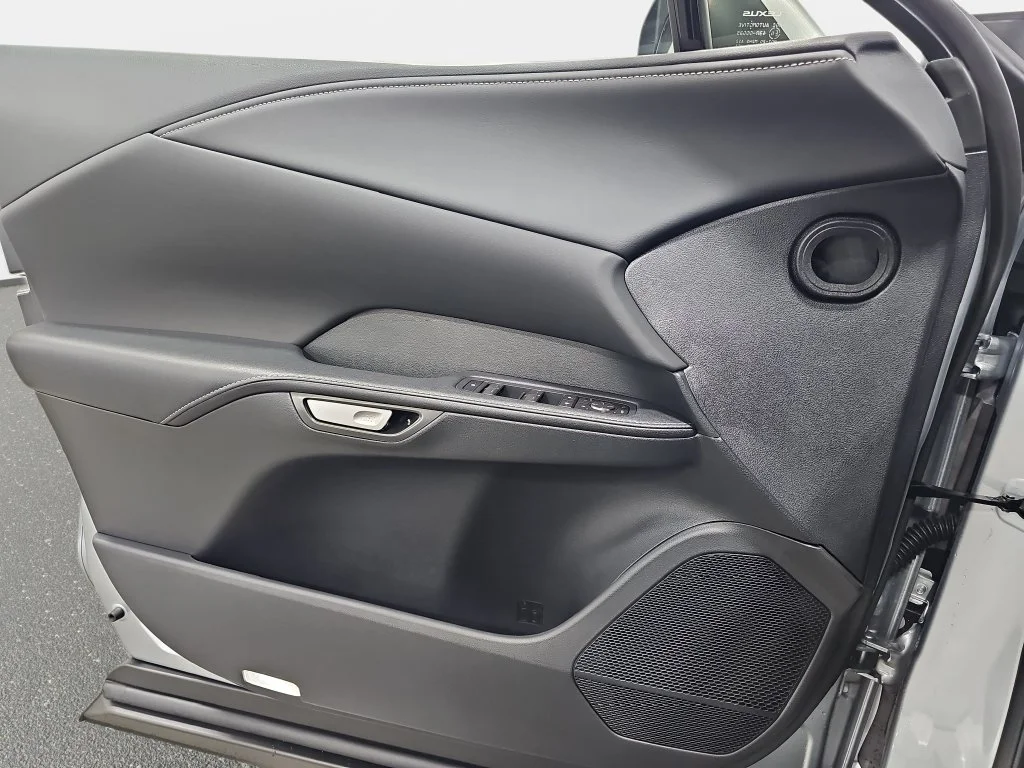 New 2026 Iridium Lexus PREMIUM PLUS image 26