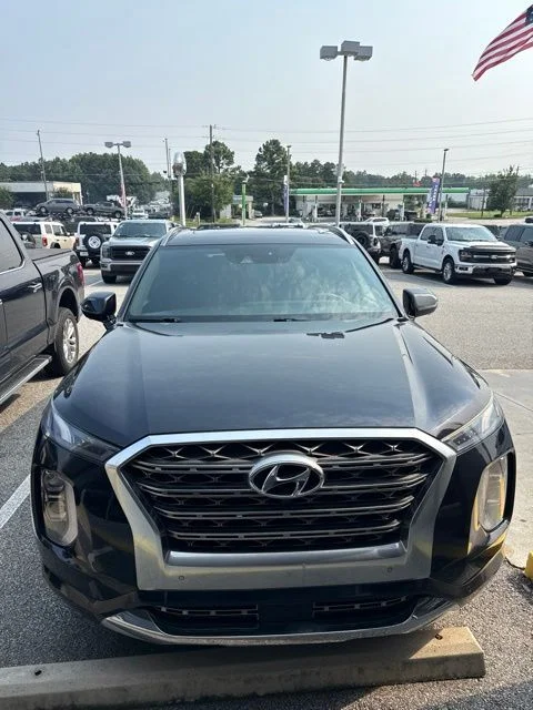 Certified Used 2020 White Hyundai Limited image 2