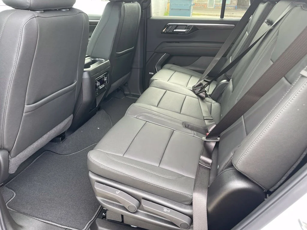 New 2026 Summit White Chevrolet LT image 25