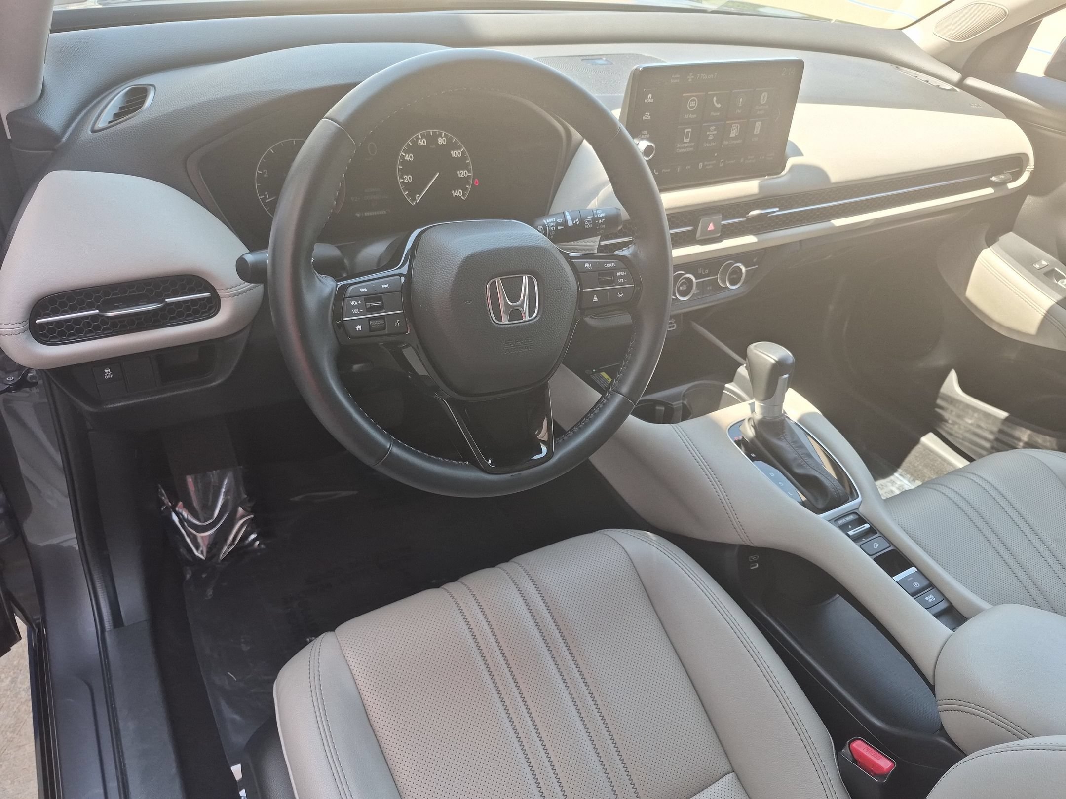 2025 Honda HR-V EX-L - Photo 11