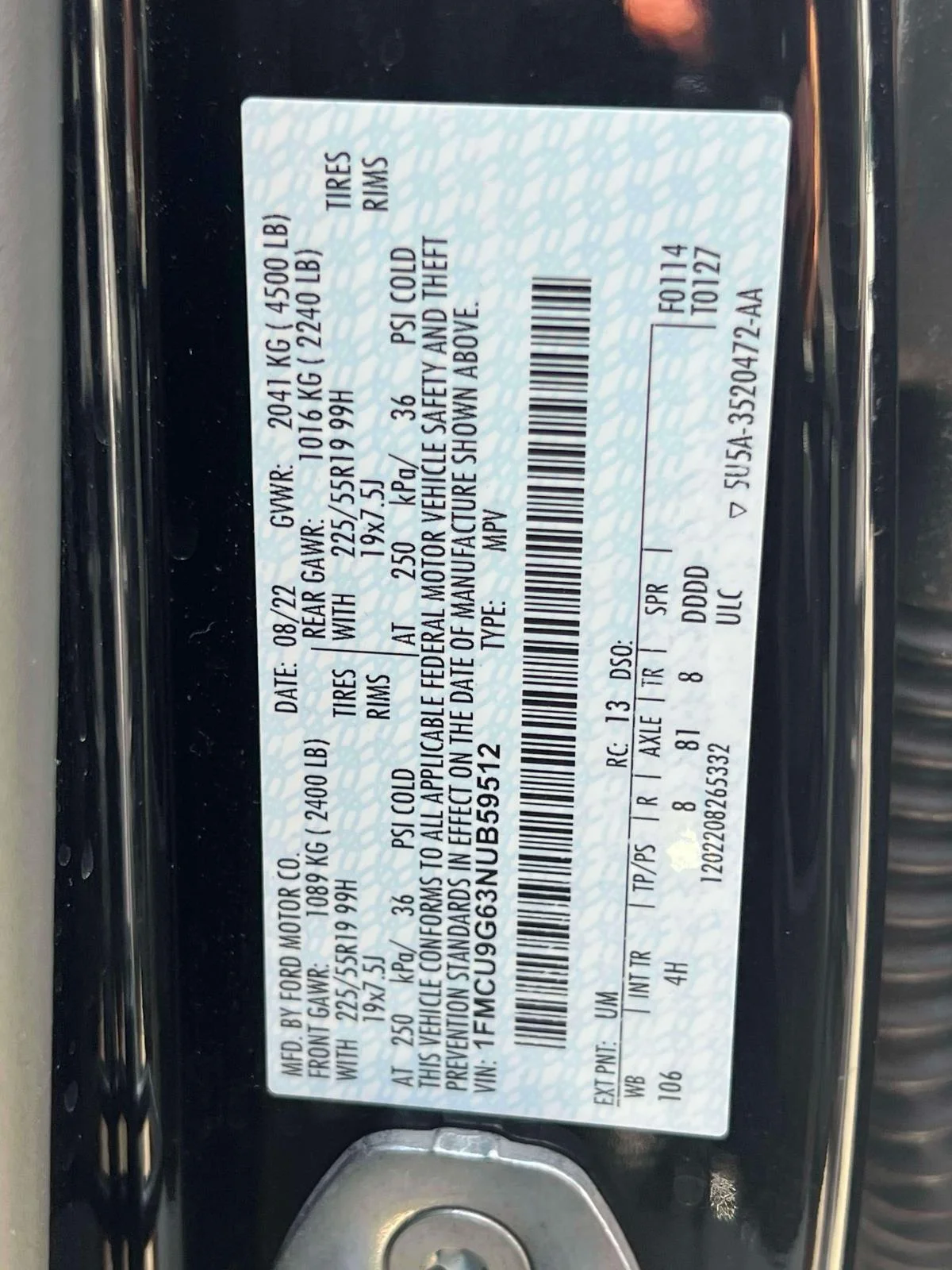 Used 2022 AGATE BLACK METALLIC Ford SE image 22