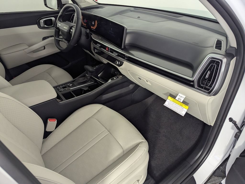 New 2026 Glacial White Pearl Kia EX image 37