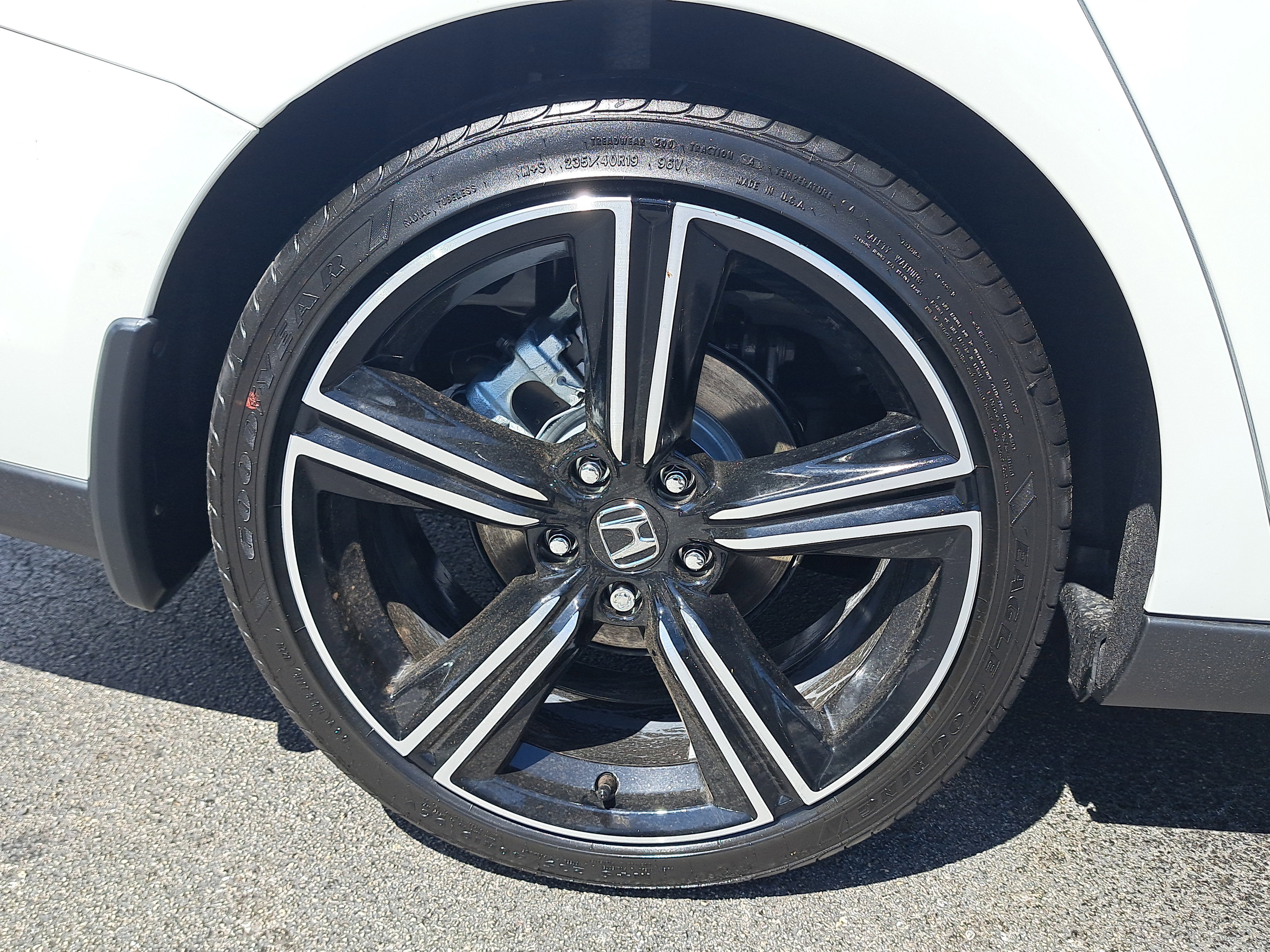 New 2026 Platinum White Pearl Honda SE image 7