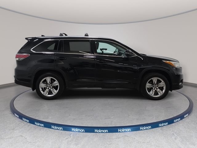 Used 2016 Black Toyota Limited Platinum V6 image 5