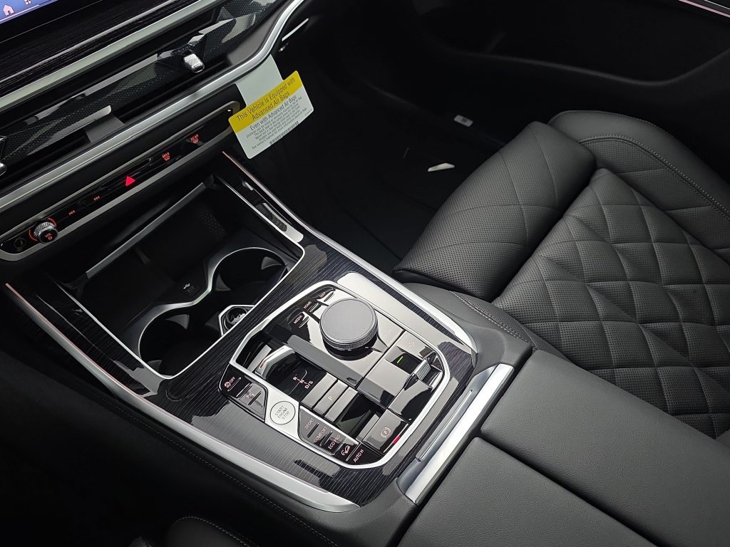 New 2027 Black Sapphire Metallic BMW xDrive40i image 26