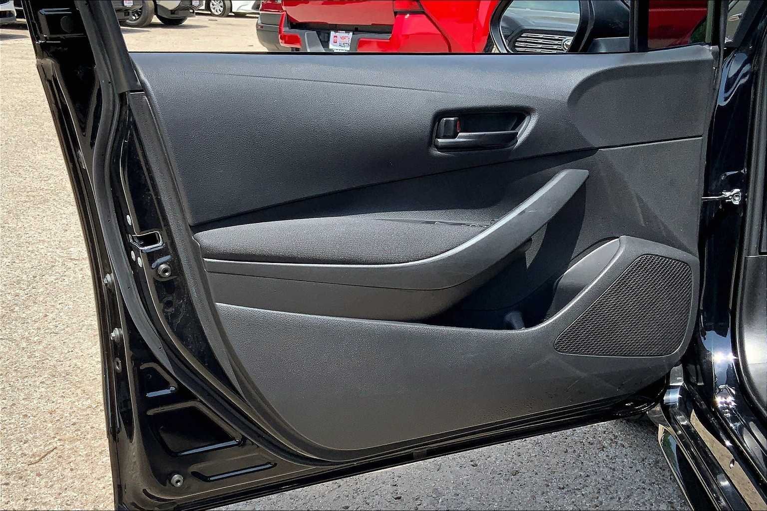 Used 2023 Midnight Black Metallic Toyota LE image 21