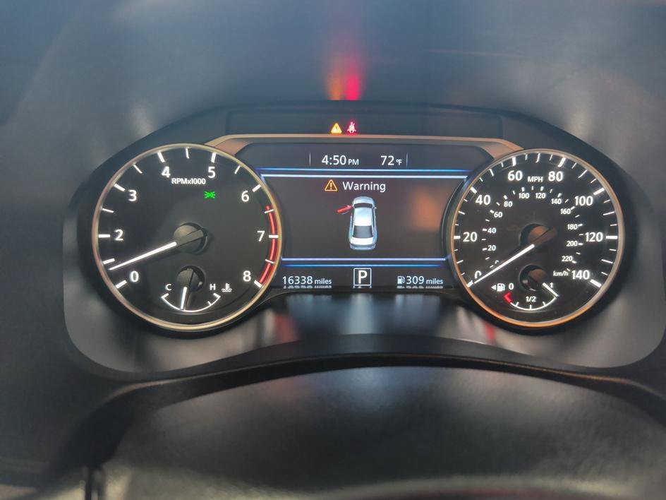 Used 2026 Super Black Nissan SR image 21