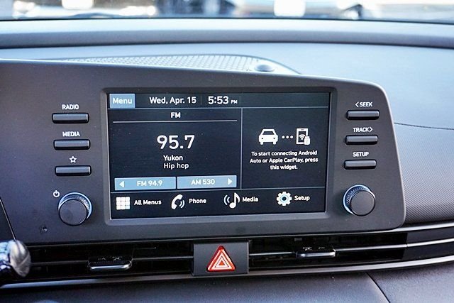 Used 2026 White Hyundai SEL Sport image 21