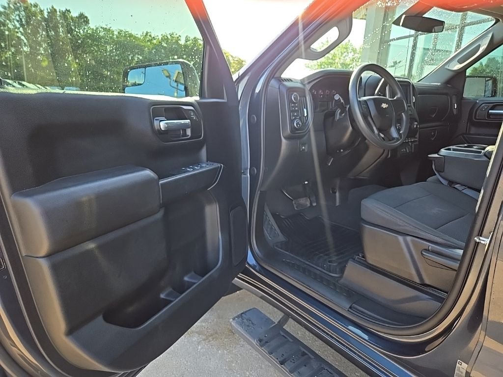 Used 2021 Gray Chevrolet Custom image 36