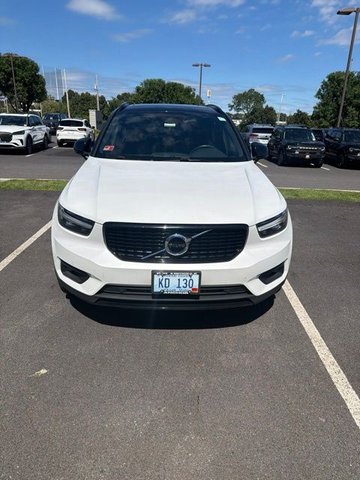 2021 Volvo XC40 R-Design