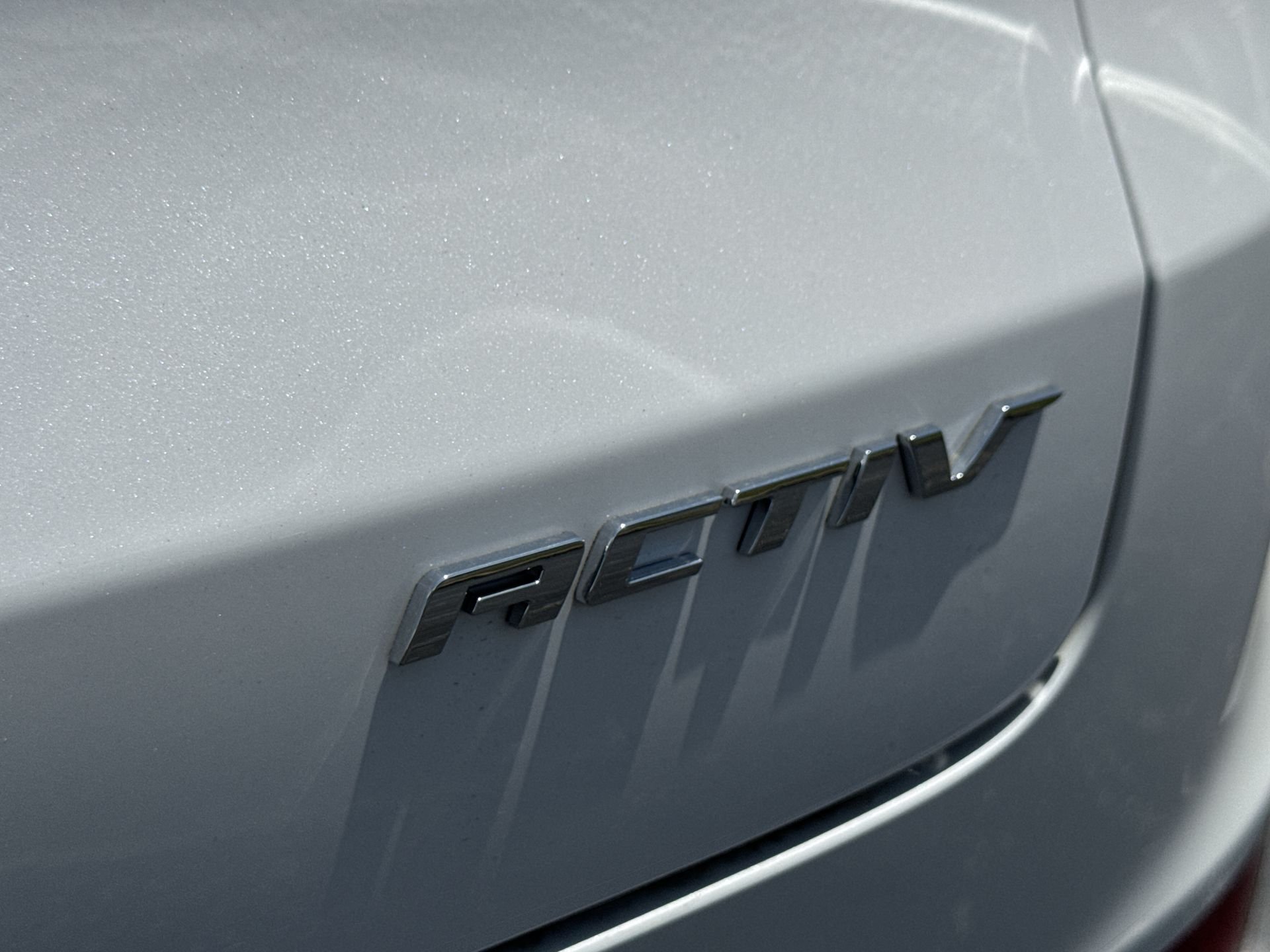 New 2026 Iridescent Pearl Tricoat Chevrolet ACTIV image 51