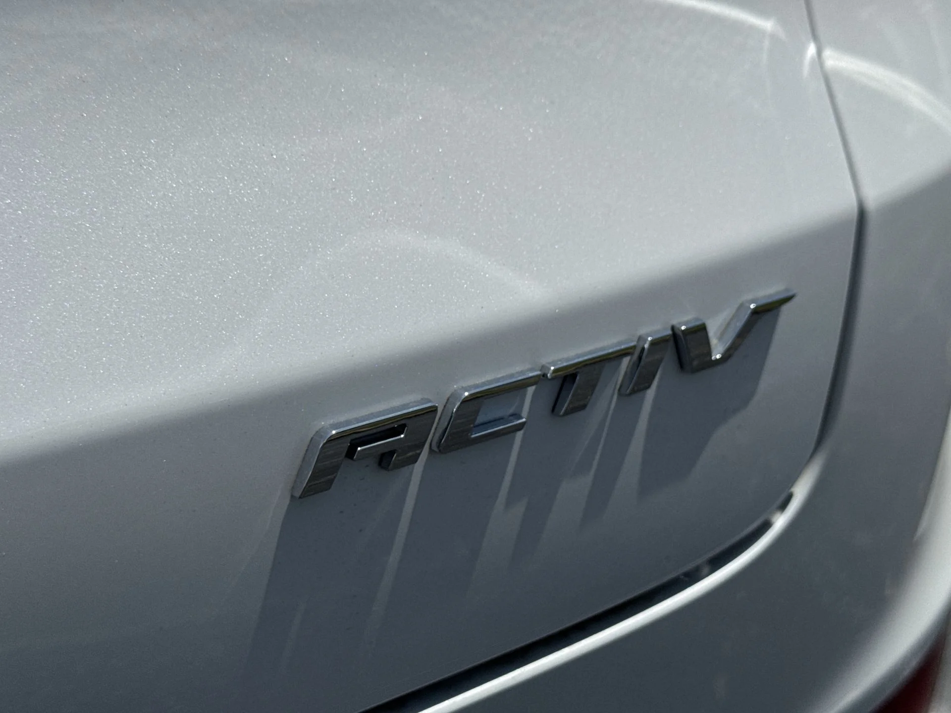 New 2026 Iridescent Pearl Tricoat Chevrolet ACTIV image 51