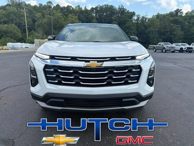 New 2027 Summit White Chevrolet LT image 6