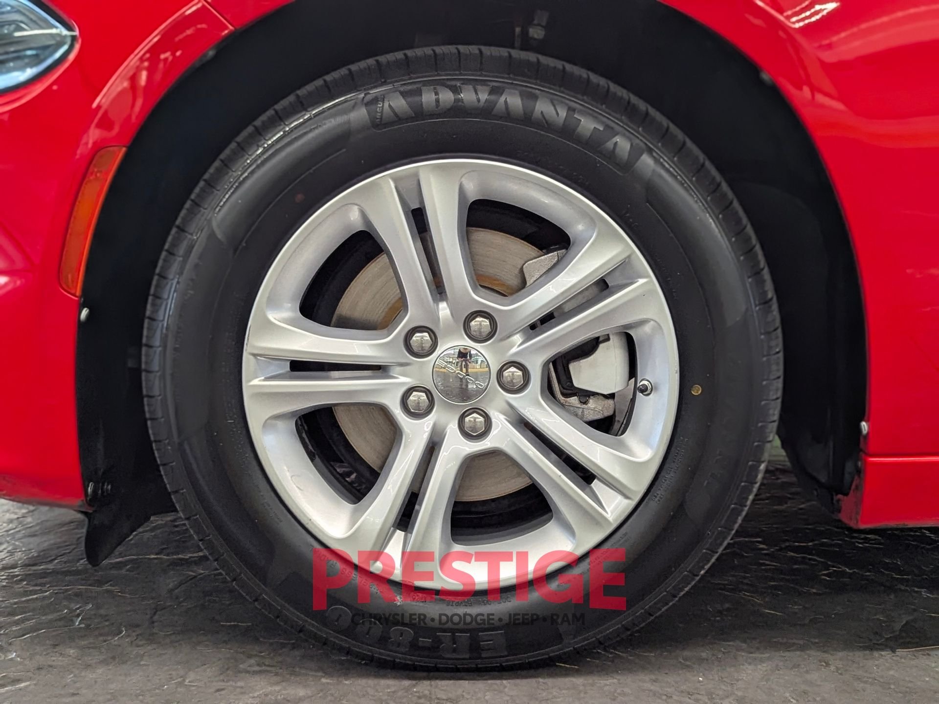 Used 2023 Red Dodge SXT image 11