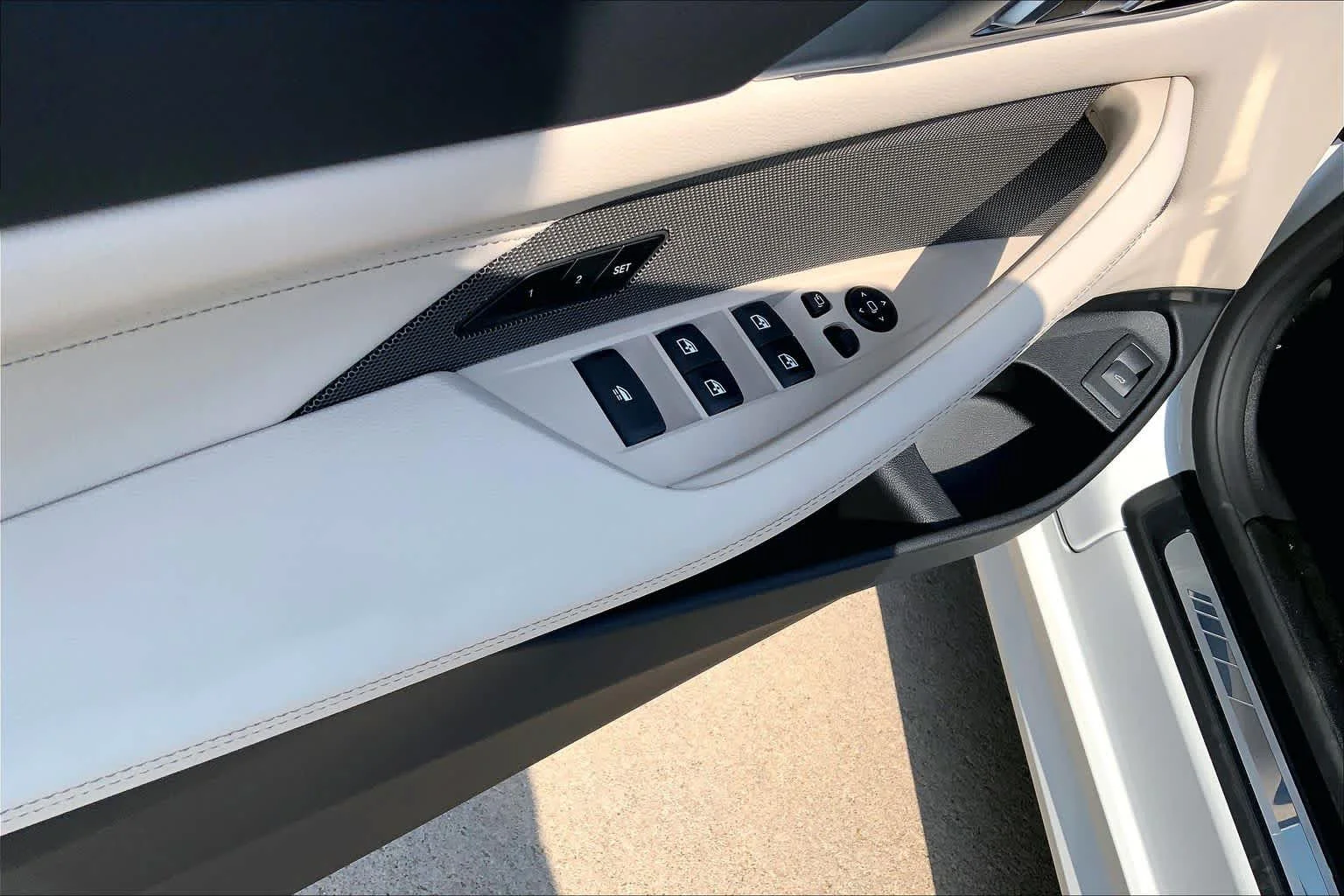 New 2027 Alpine White BMW 430i xDrive image 17