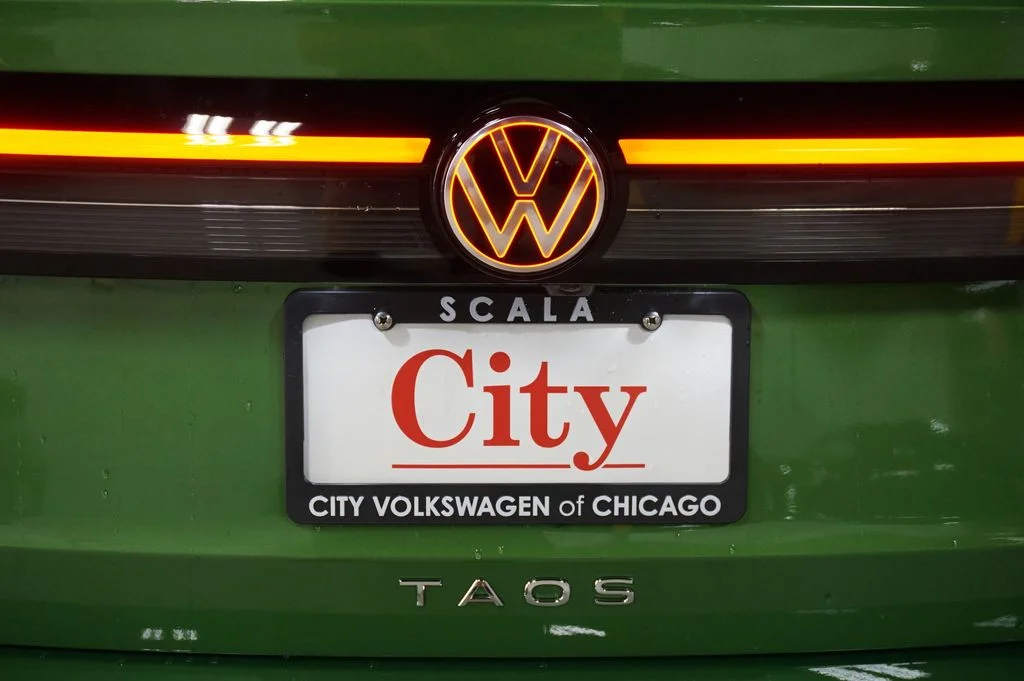 New 2026 Green Volkswagen 1.5T SE Black image 30