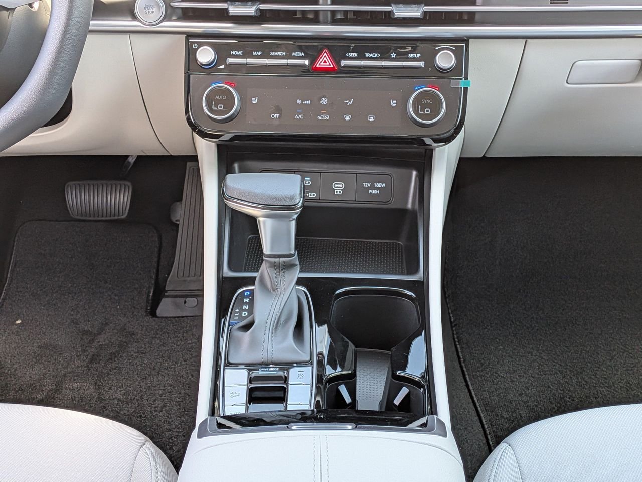 New 2026 Ecotronic Gray Hyundai SEL Plus FWD image 18
