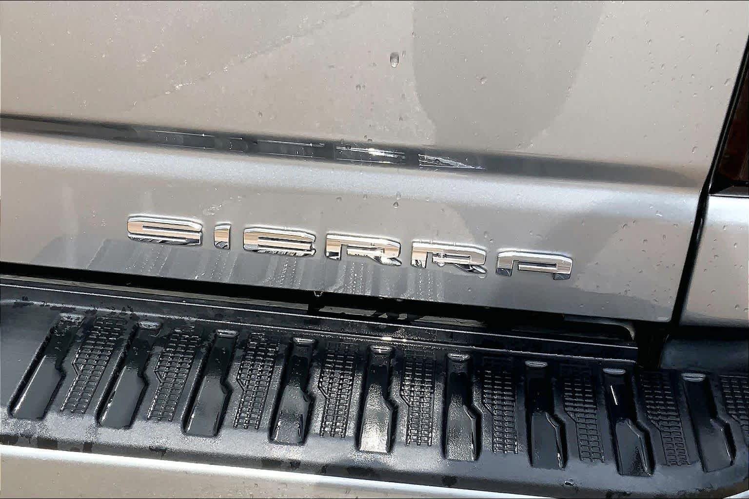 2025 GMC Sierra 2500HD Denali Ultimate - Photo 11