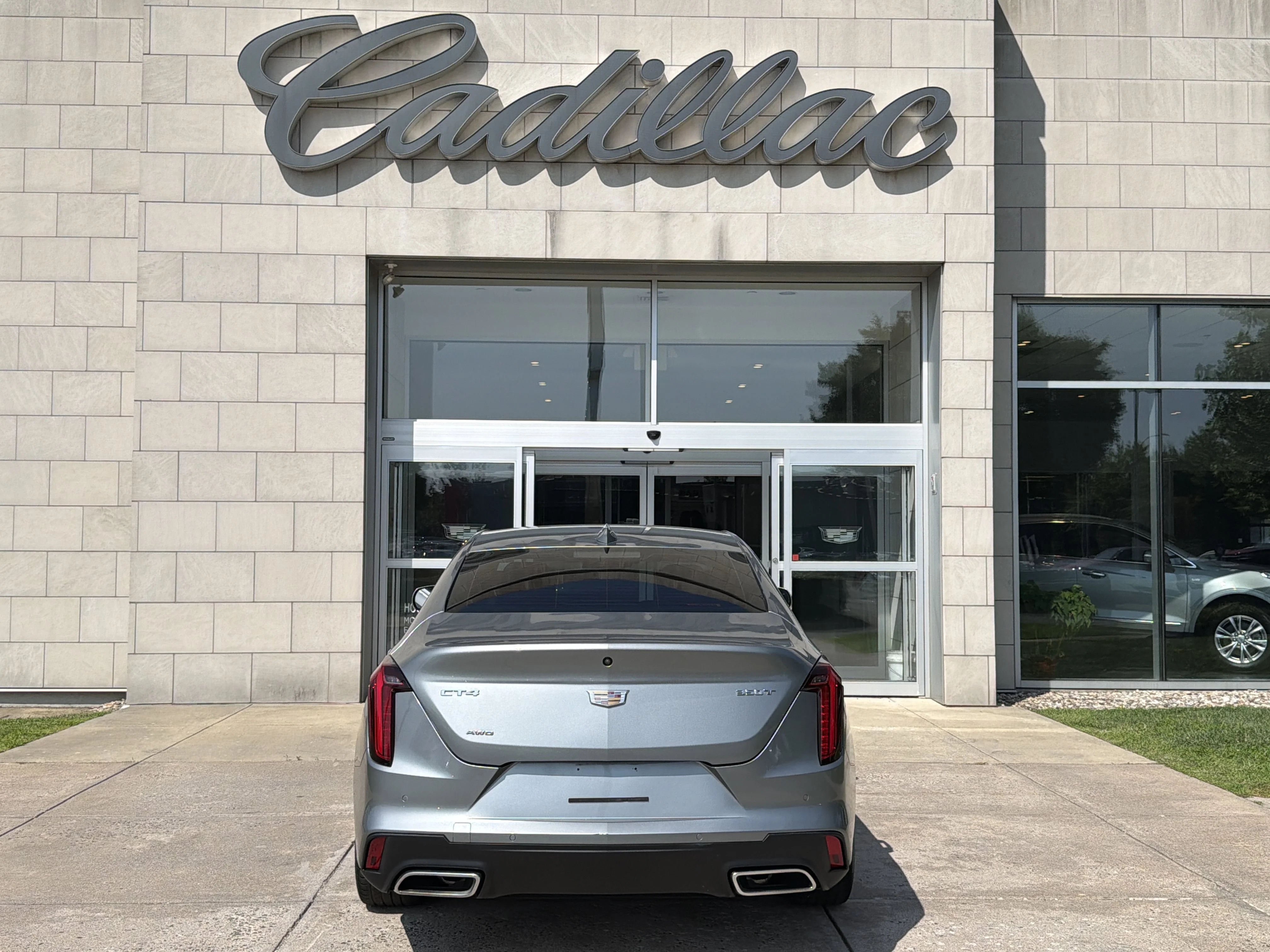 Used 2023 Argent Silver Metallic Cadillac Luxury image 6