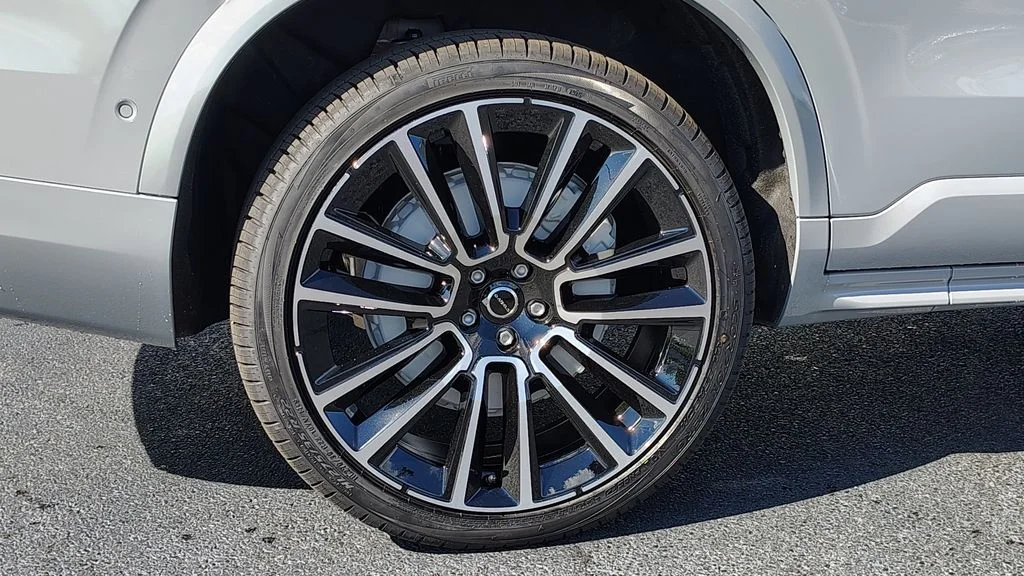 2026 Volvo XC90 Ultra - Photo 31