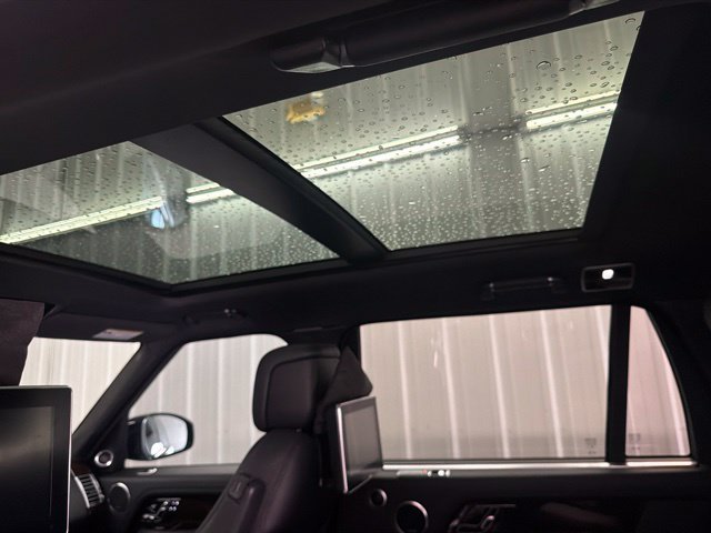 Used 2020 Green Matte Land Rover Supercharged image 21
