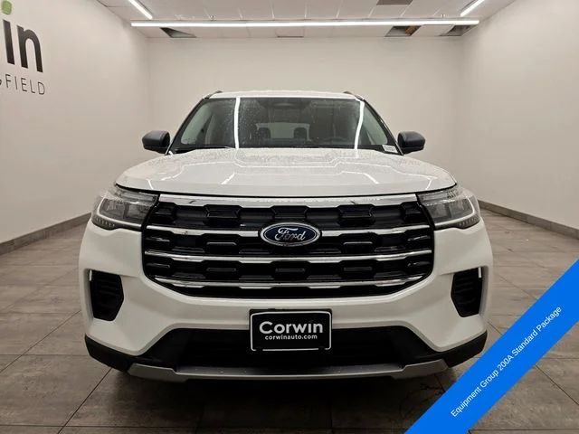 New 2026 Star White Metallic Tri-Coat Ford Active image 7