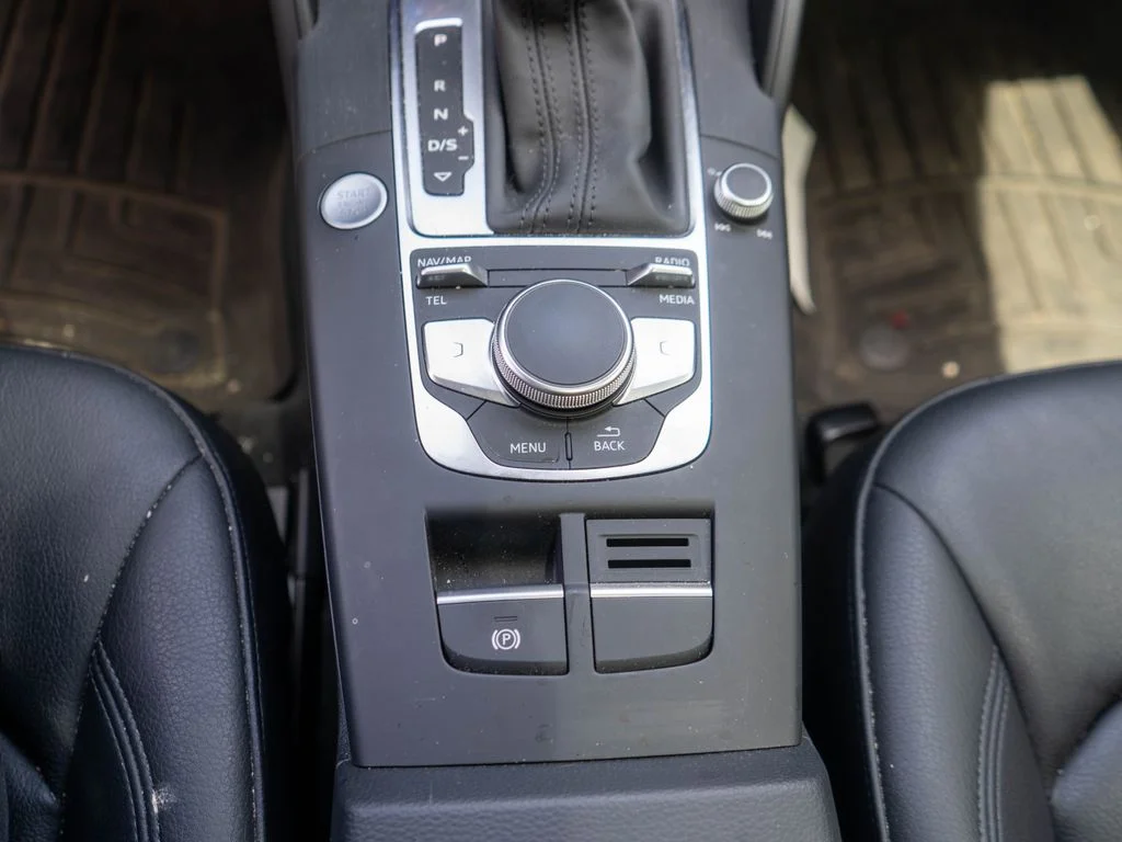 Used 2020 Gray Audi 2.0T Premium image 22