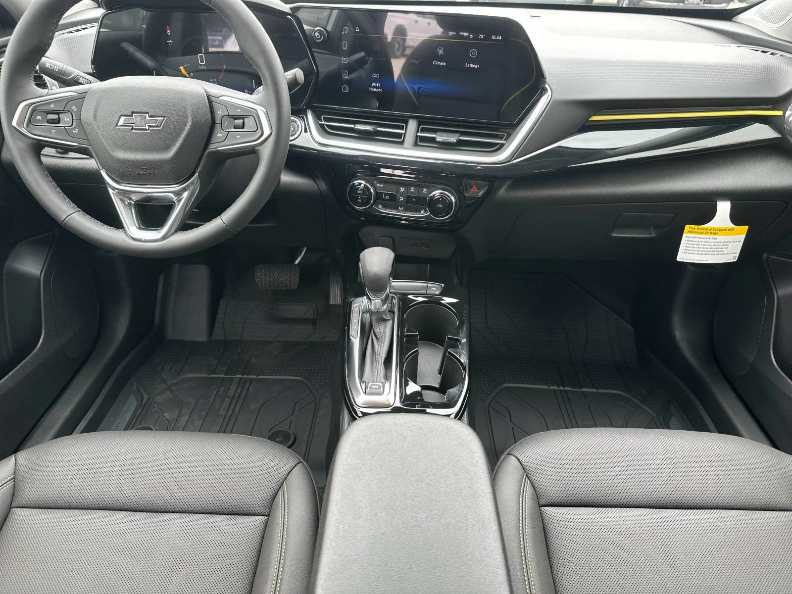 New 2026 Summit White Chevrolet ACTIV image 13