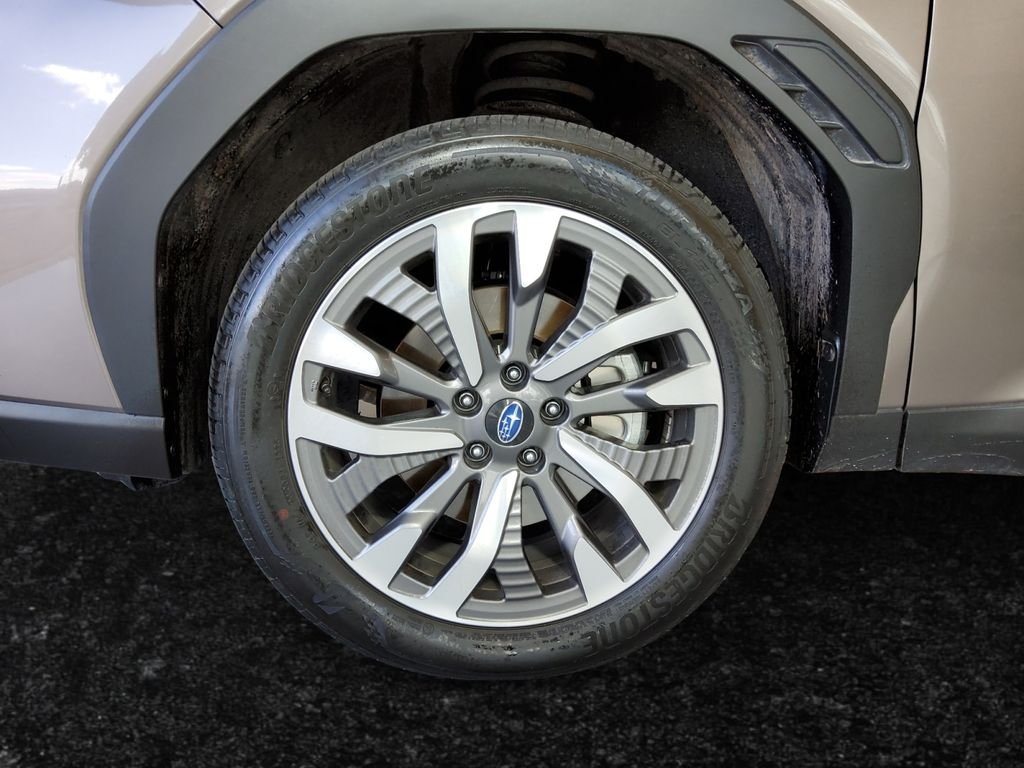 Used 2025 Brown Subaru Touring image 27