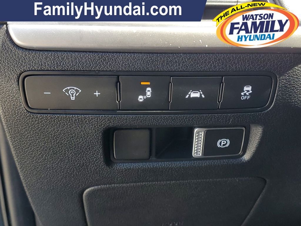 Used 2021 Black Hyundai SEL image 20