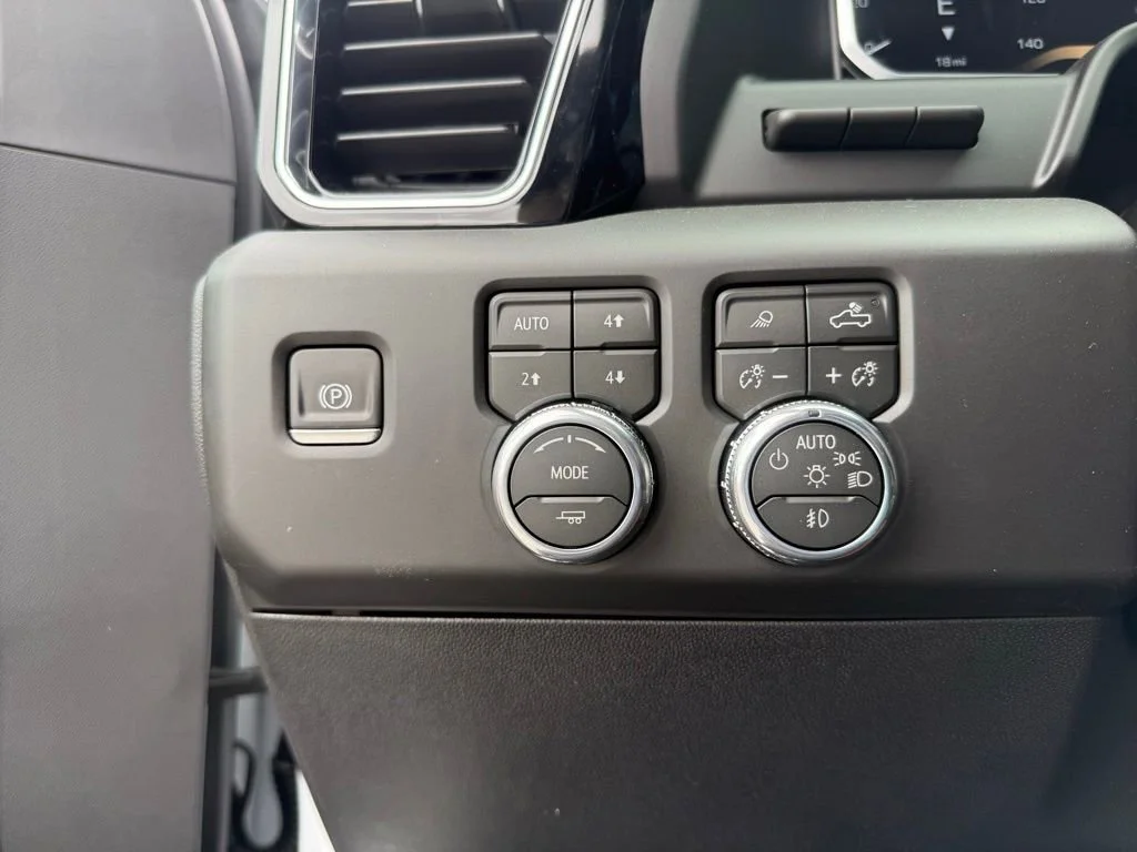New 2026 Summit White GMC Denali Ultimate image 30