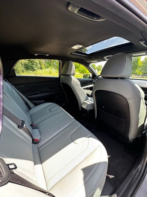 2024 Hyundai Elantra Limited - Photo 22