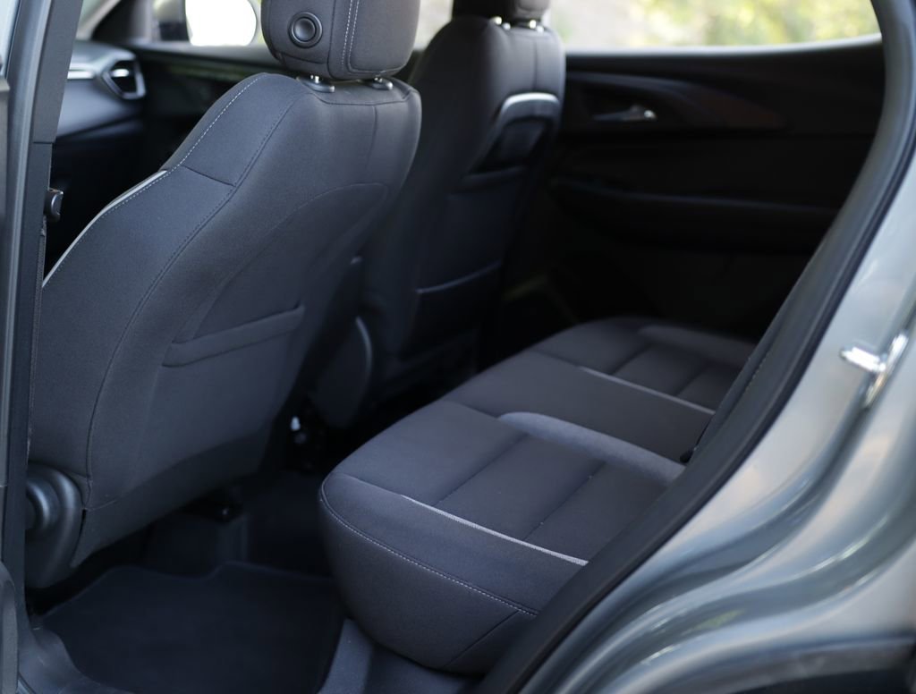 Used 2025 Sterling Gray Metallic Chevrolet LT image 23