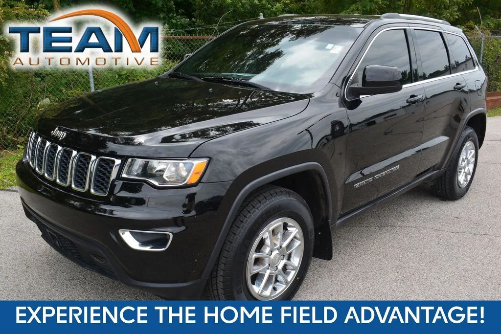 Used 2020 Black Jeep Laredo E image 1