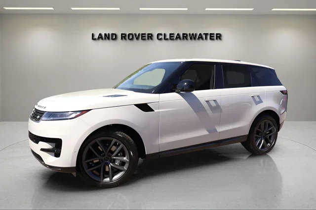 2026 Land Rover Range Rover Sport SE
