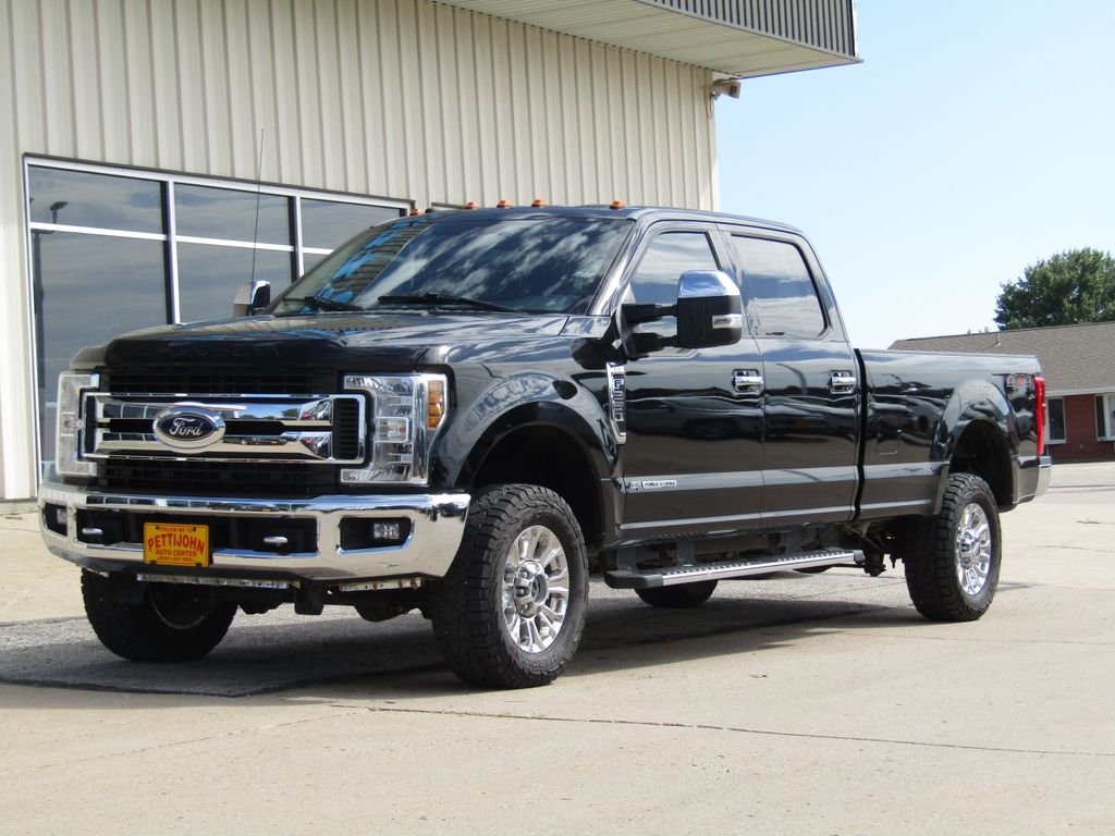 Used 2018 Black Ford XLT image 12