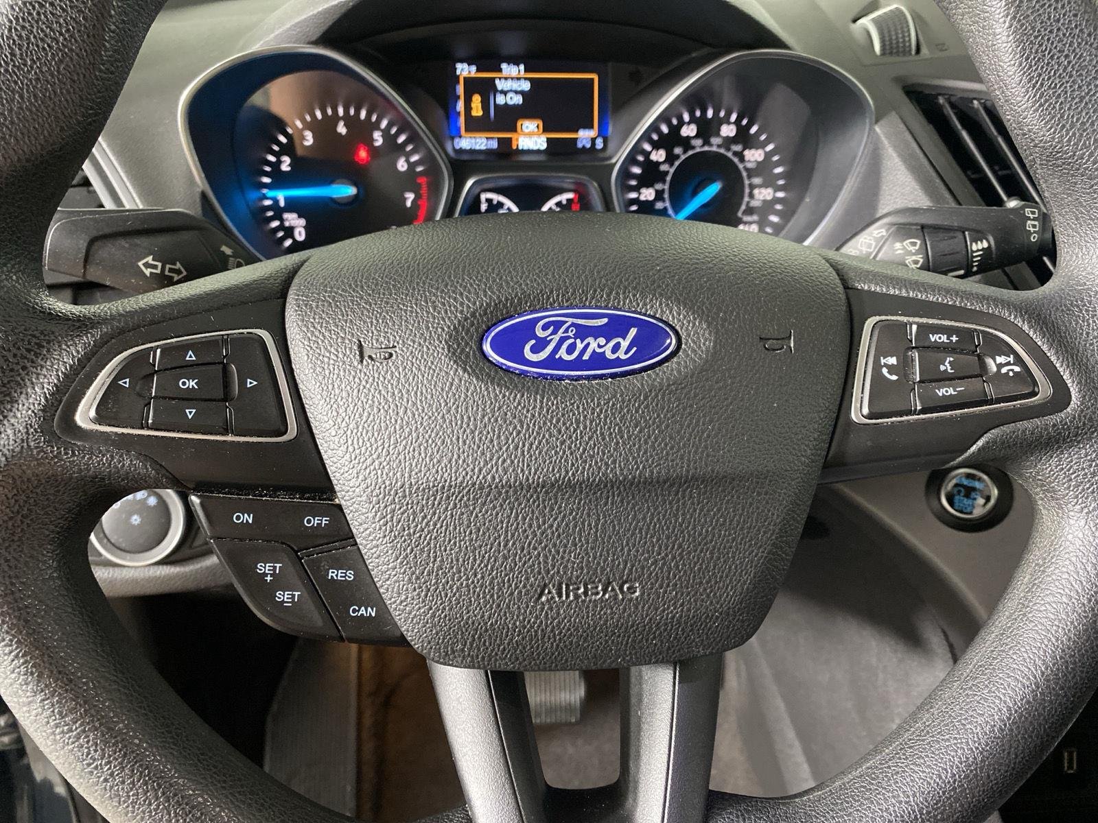 Used 2019 Baltic Sea Green Ford SE image 14