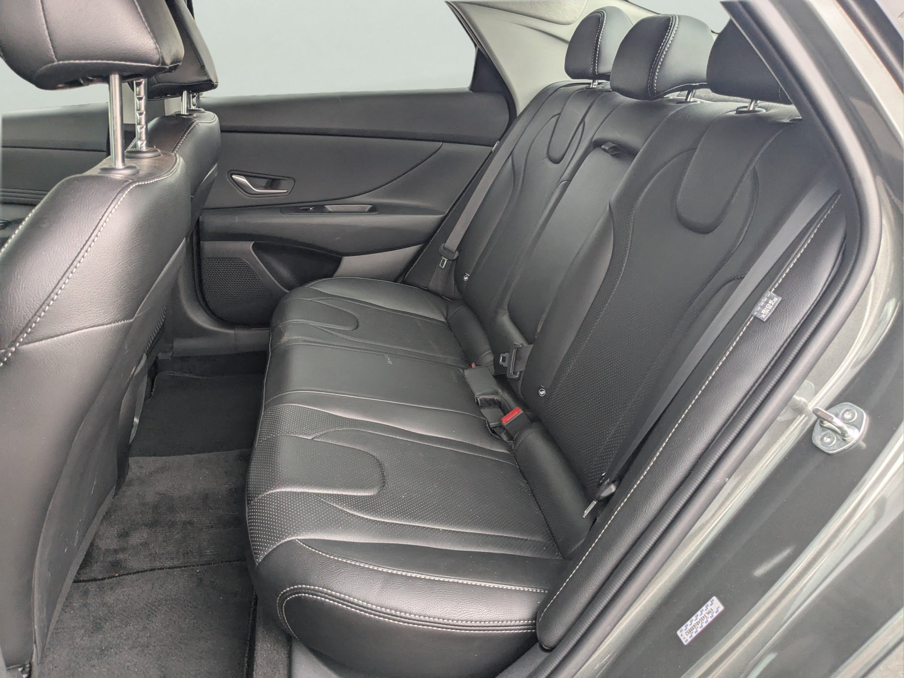 2024 Hyundai Elantra SEL - Photo 9